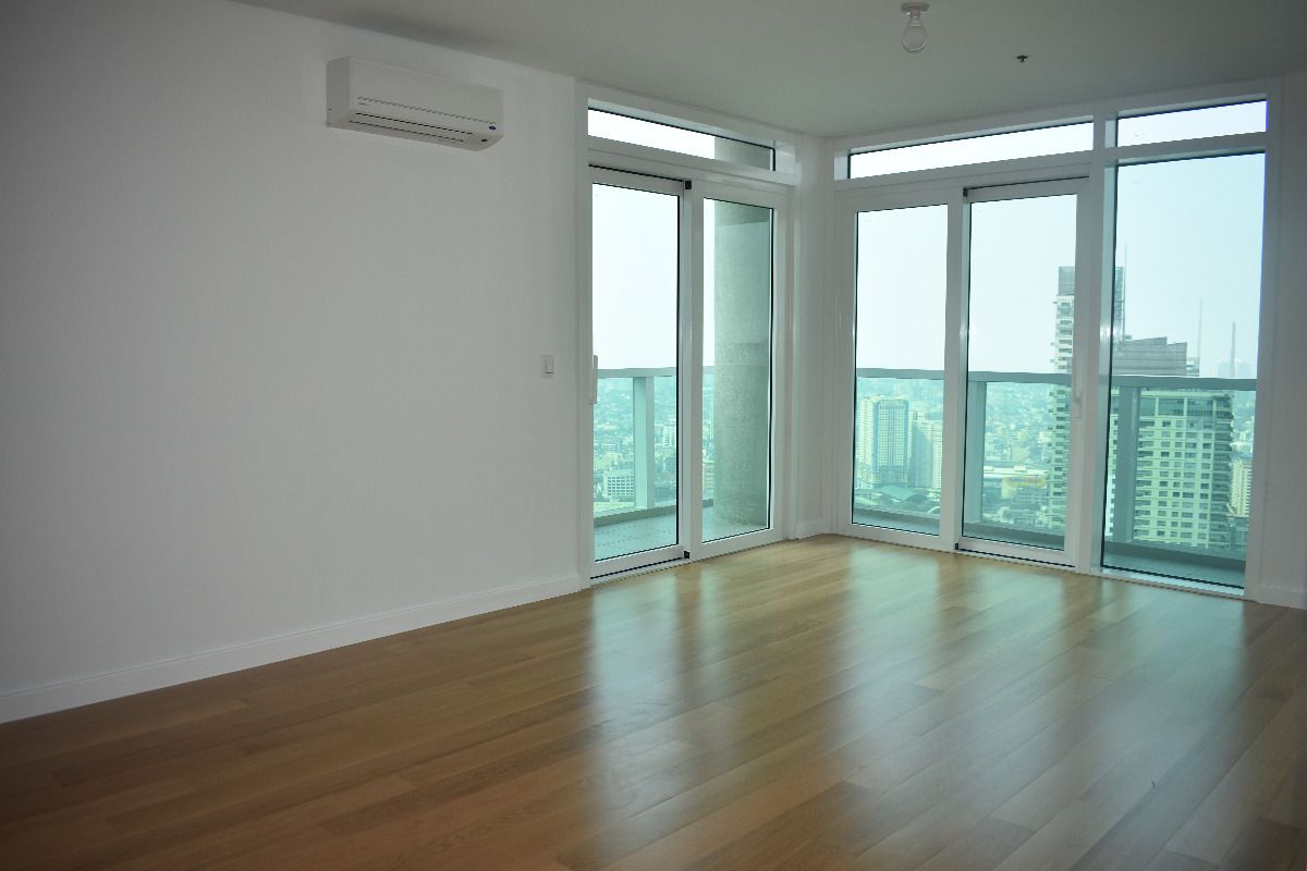 Park Terraces Point Tower02