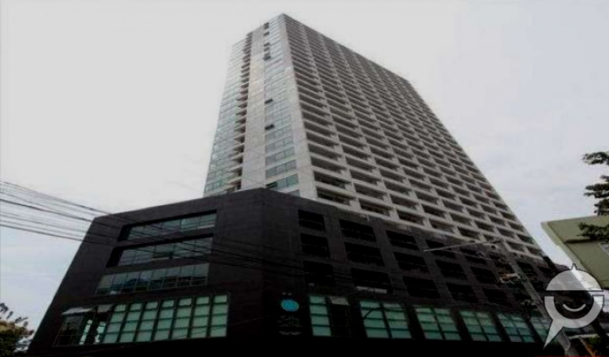 Fully Furnished Spacious Studio with Balcony at City Suites Condotel03