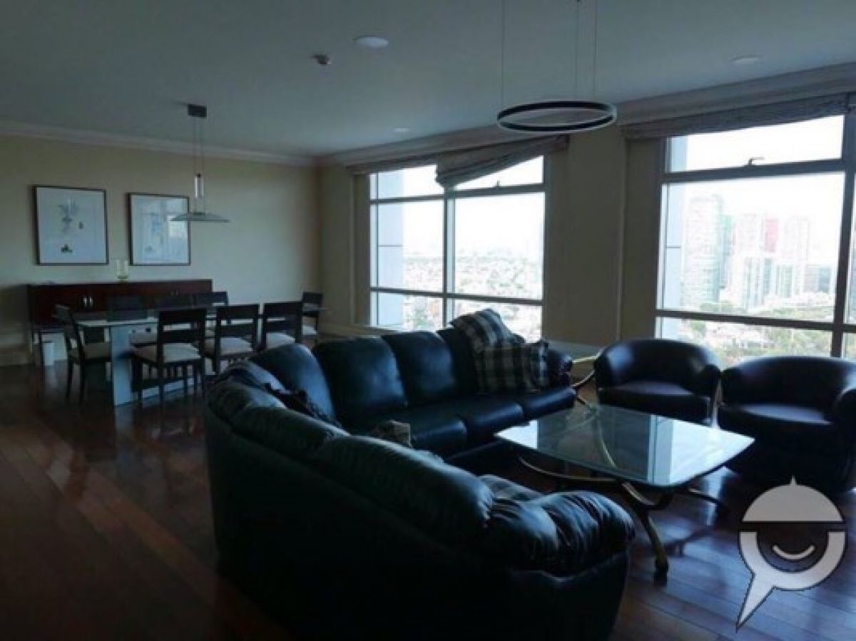 One Roxas Triangle For Rent 3 Bedroom and 4 Bedroom for rent02