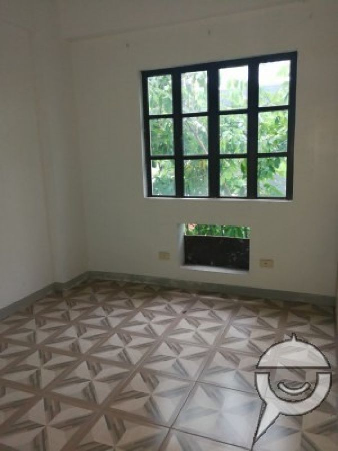 Golf Hill Terraces Capitol Hills QC 2br Unit for Rent08