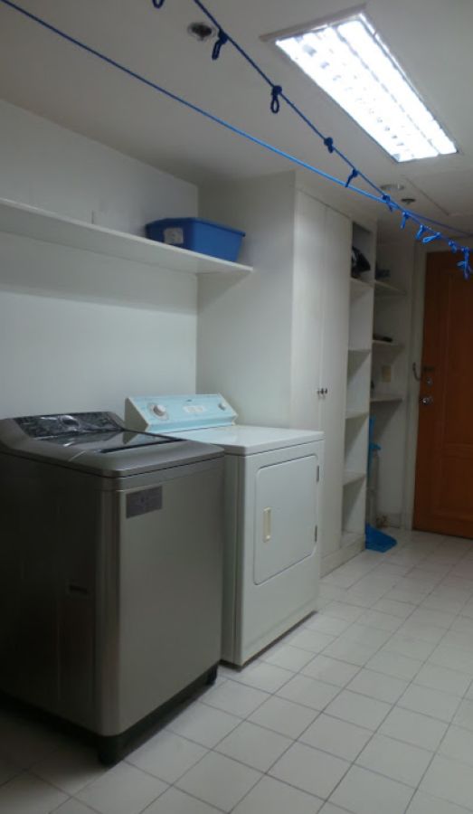 2 Bedroom Amorsolo Rockwell Unit For Rent ARN Realty Bambi Gabriel Narciso03