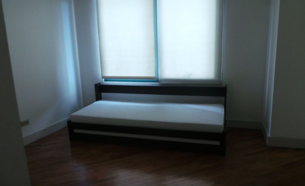 2 Bedroom Amorsolo Rockwell Unit For Rent ARN Realty Bambi Gabriel Narciso06