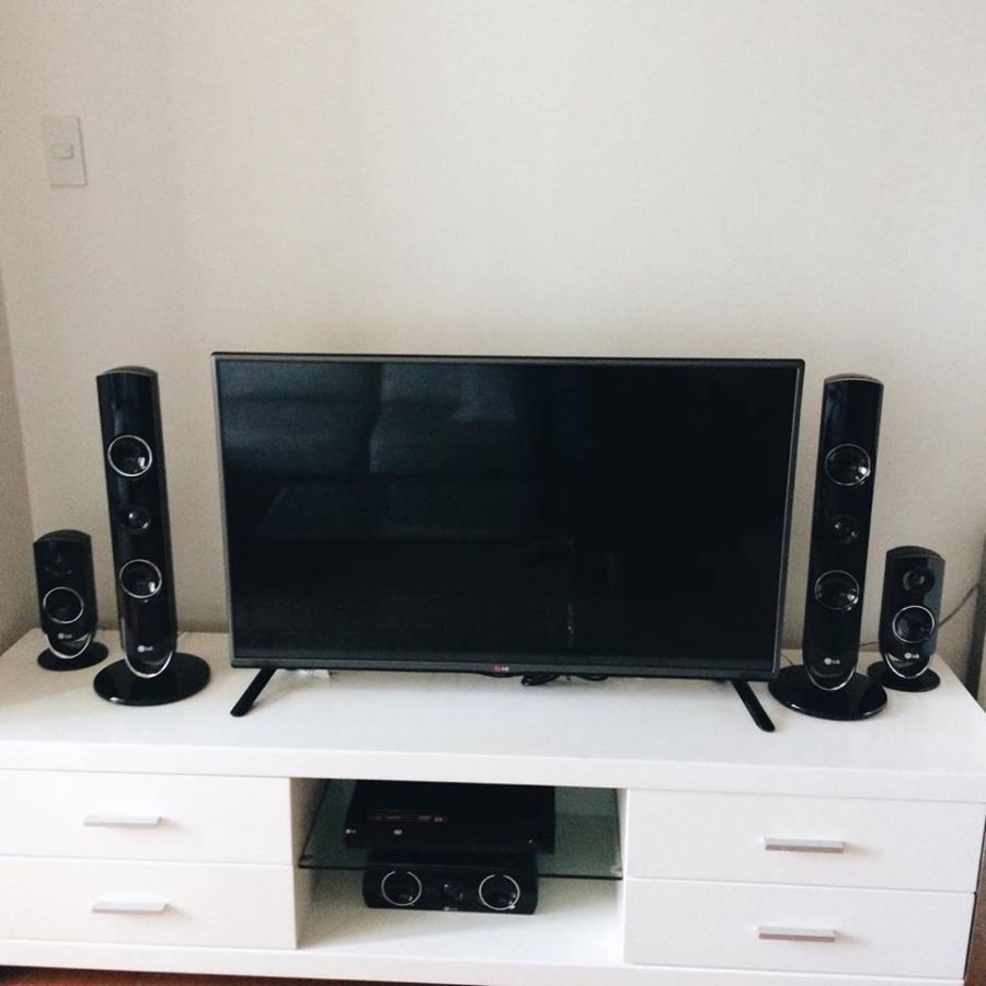 "One Rockwell - 1 Bedroom, furnished w parking, 51sqm, Rockwell Center"06