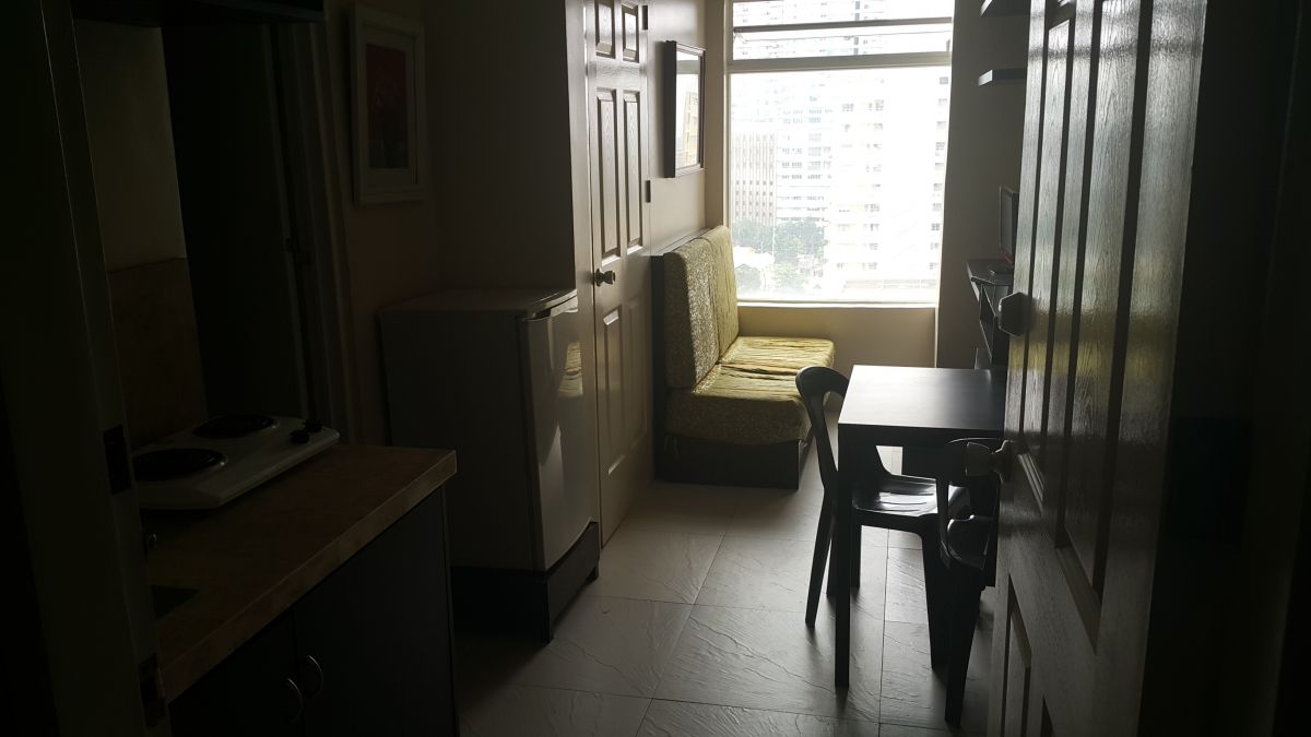 1 Bedroom Condo Walking distance to IT PArk Apas Cebu city04