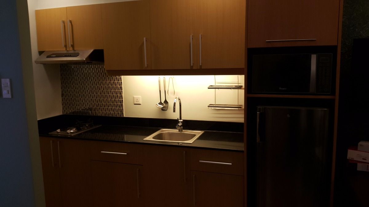 Fully Furnished Azon Residences Studio Unit close to MEPS & Airport Lapulapu Cty05