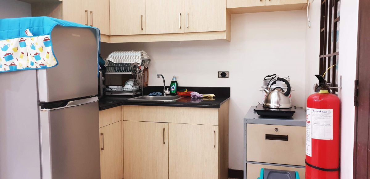 "Furnished 2 Bedroom unit for rent in Arista Place, Parañaque City"05