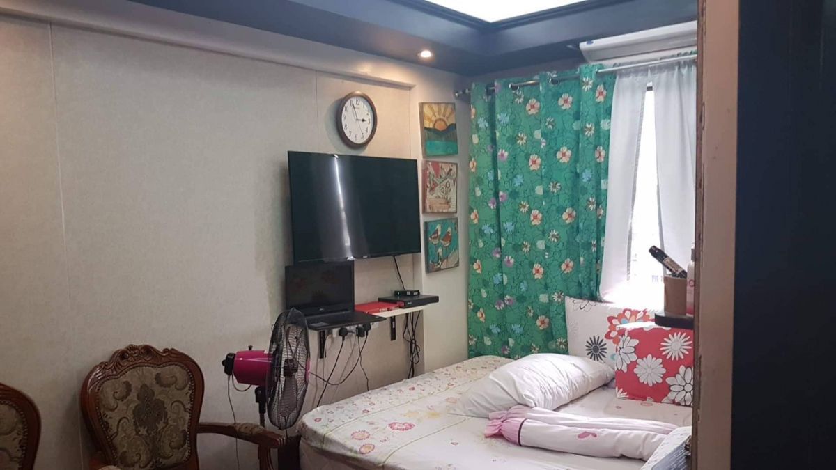 "Fully furnished 2 Bedroom unit for rent in Arista Place, Santo Niño, Parañaque"05