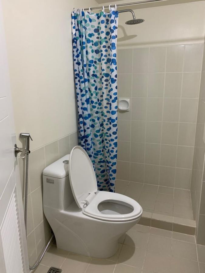 2 BR @ Lumiere Residences07