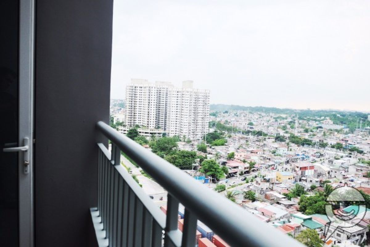 Brand New 1BR with Balcony City Skyline View06