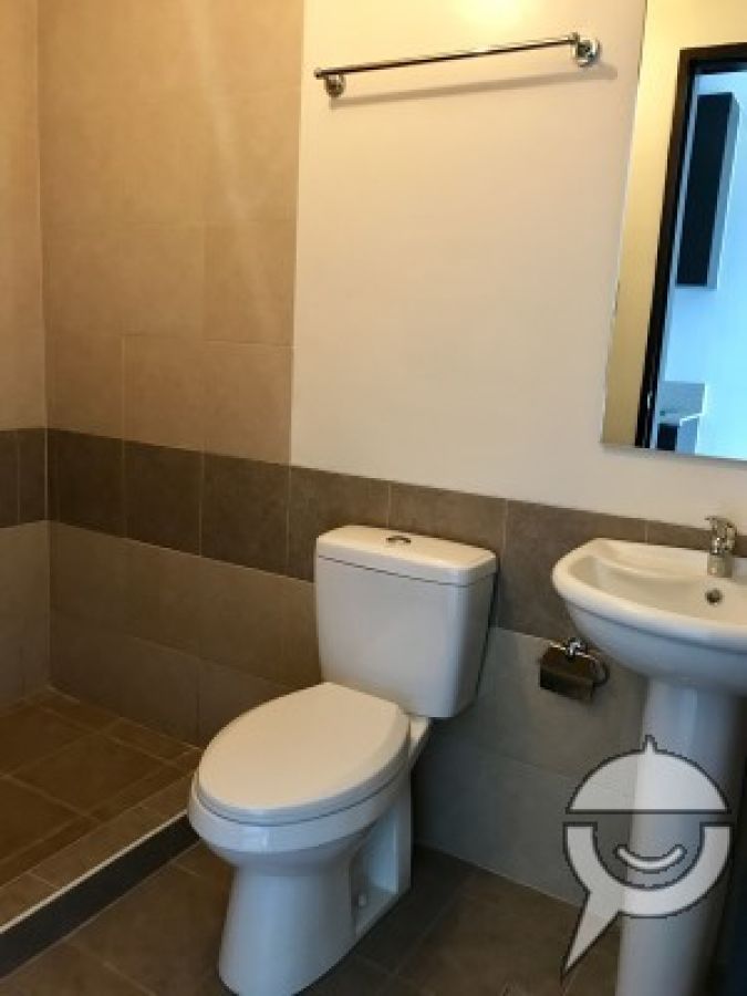 Studio Unit near Ortigas and BGC06