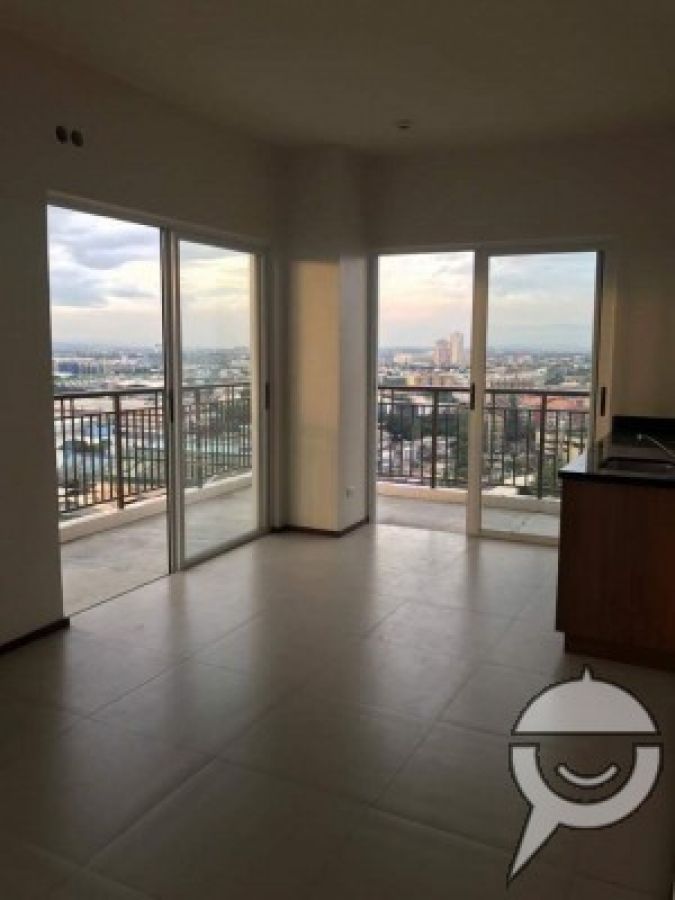 69 sqm 2 Bedrooms Condo unit at Circulo Verde05