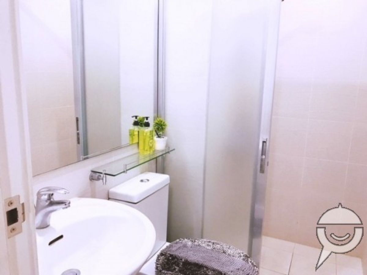 2BR Condo in Paranaque for Rent07