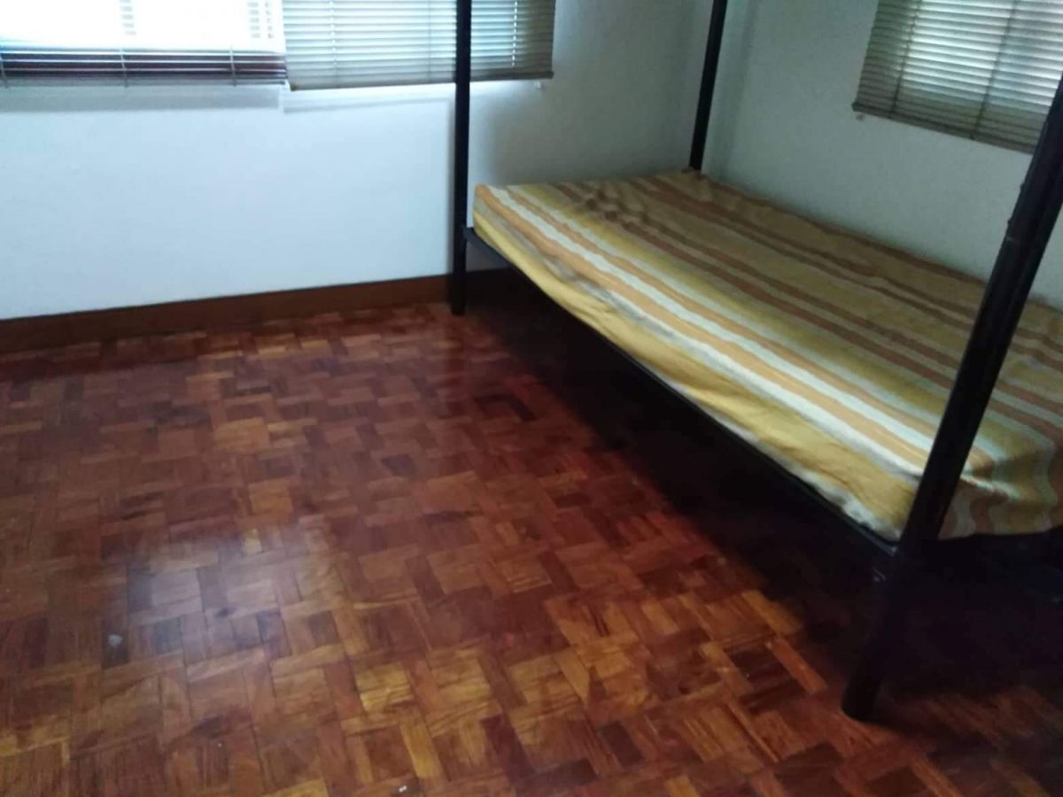 "Fully Furnished 2-Bedroom Condo in Makati, for Rent!"02
