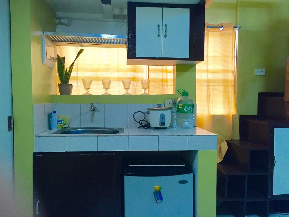 Condo Unit NearArellano- San Beda - Holy Spirit - CEU - San Sebastian - TIP - Un03