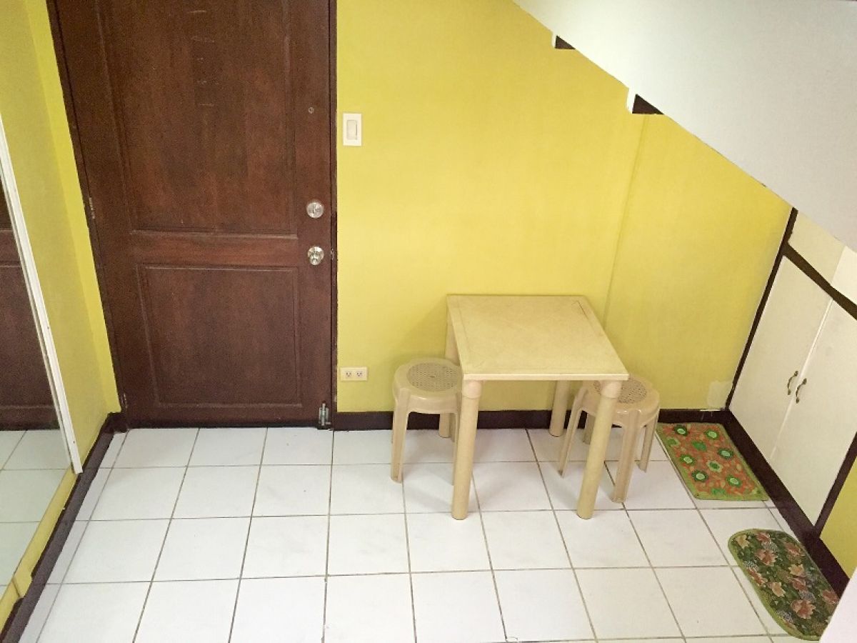 Condo Unit NearArellano- San Beda - Holy Spirit - CEU - San Sebastian - TIP - Un05
