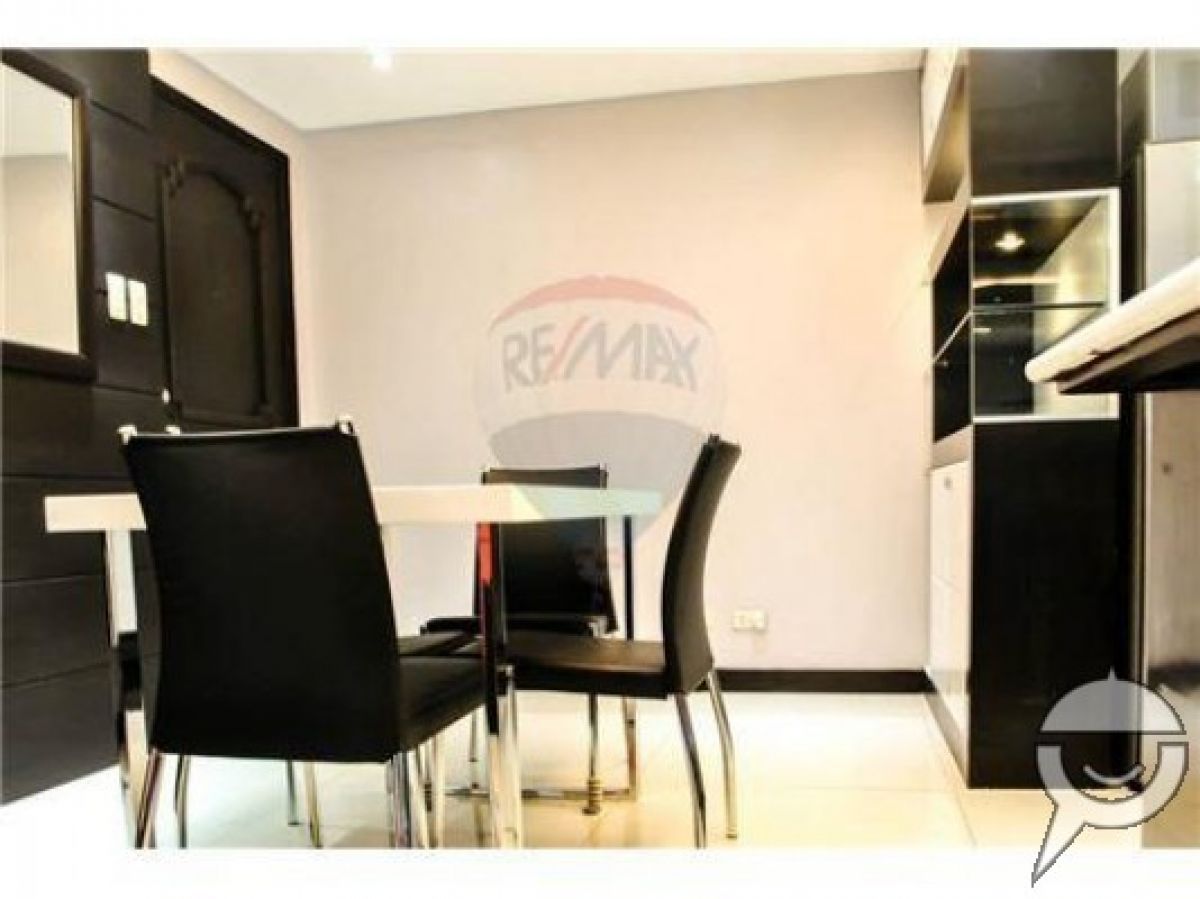 Fully Furnished 1BR Condo For Rent Greenhills04
