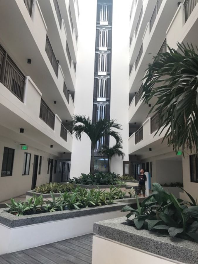 For Rent 3 bedroom Condo in Taguig Acacia Estates02