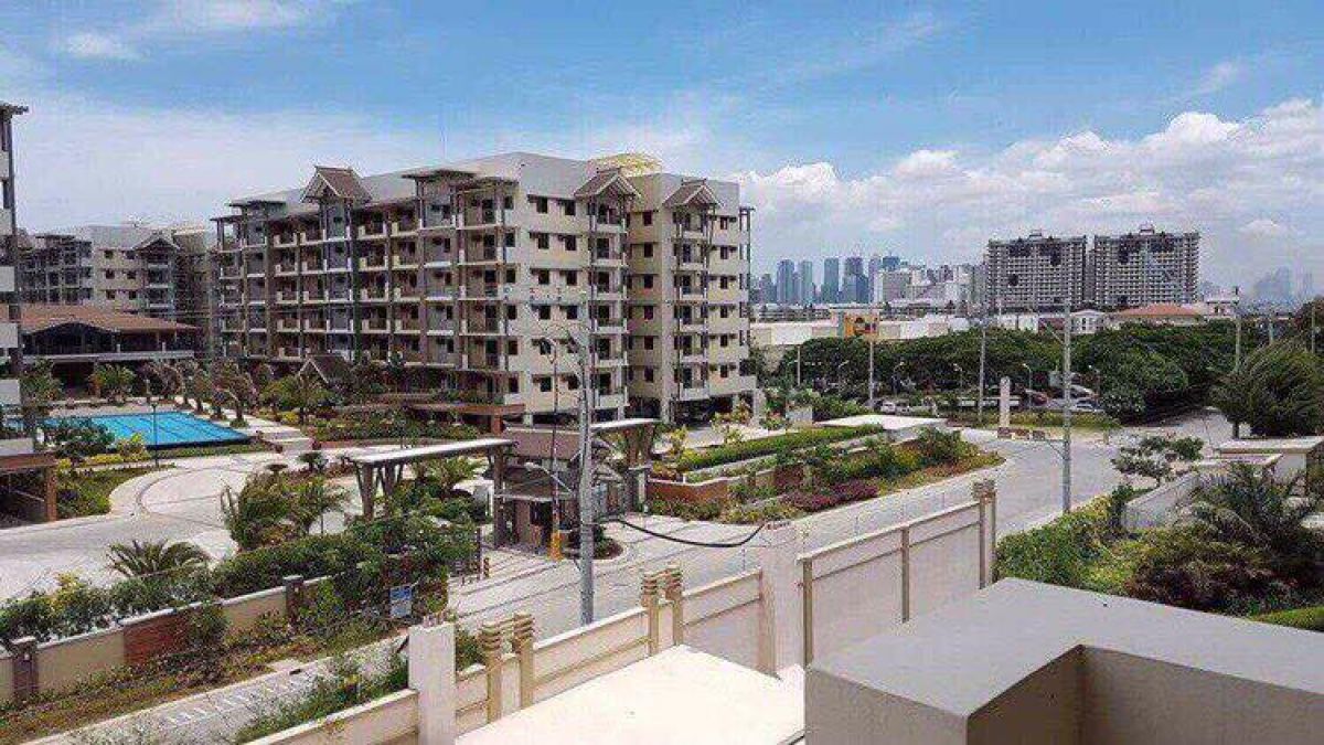 For Rent 3 bedroom Condo in Taguig Acacia Estates05