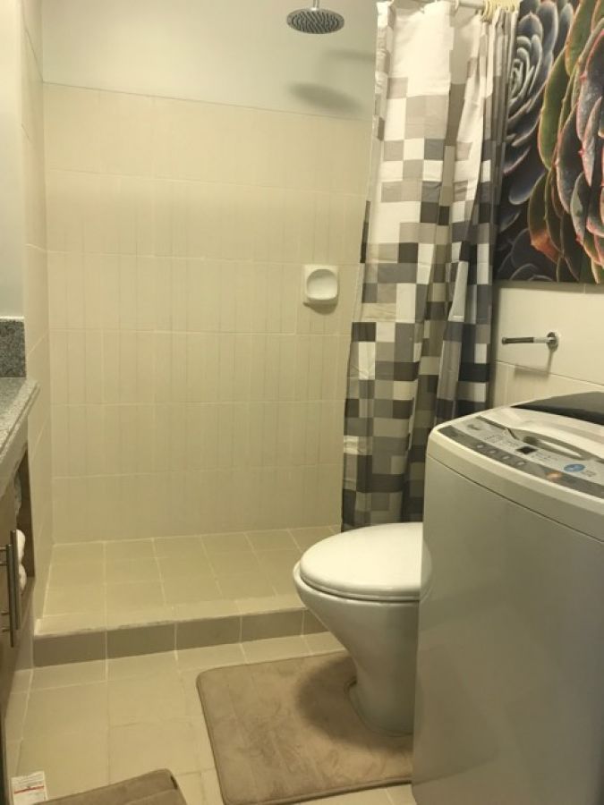 For Rent 3 bedroom Condo in Taguig Acacia Estates06