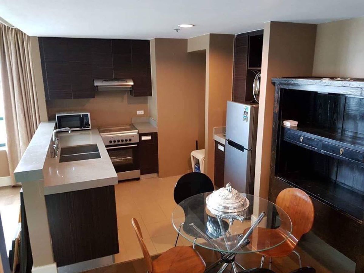 "For Rent Lease: EDADES - 1 Bedroom, Furnished with parking, 70sqm, Makati City"07