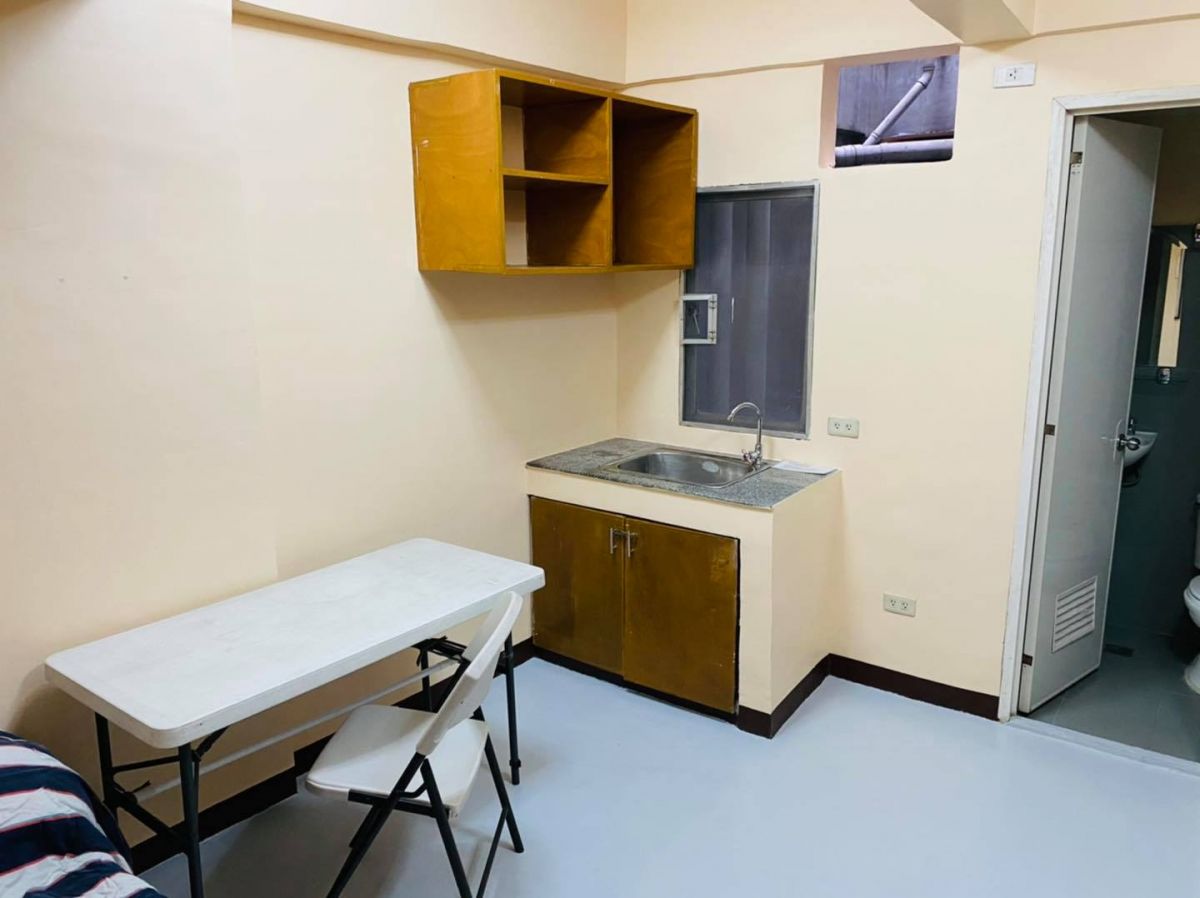 Brand New Studios near Circuit Makati02