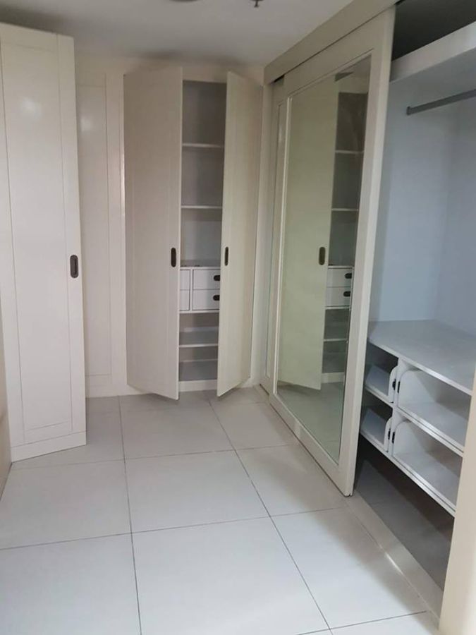 "Fully renovated spacious 3 bedroom Unit at One Orchard Road, Eastwood City"02
