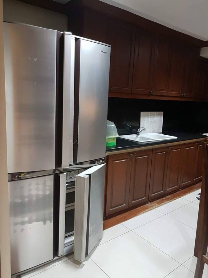 "Fully renovated spacious 3 bedroom Unit at One Orchard Road, Eastwood City"08