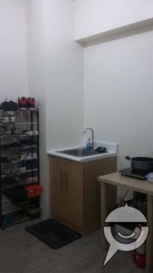 34 Sq.M. deluxe condo with balcony05