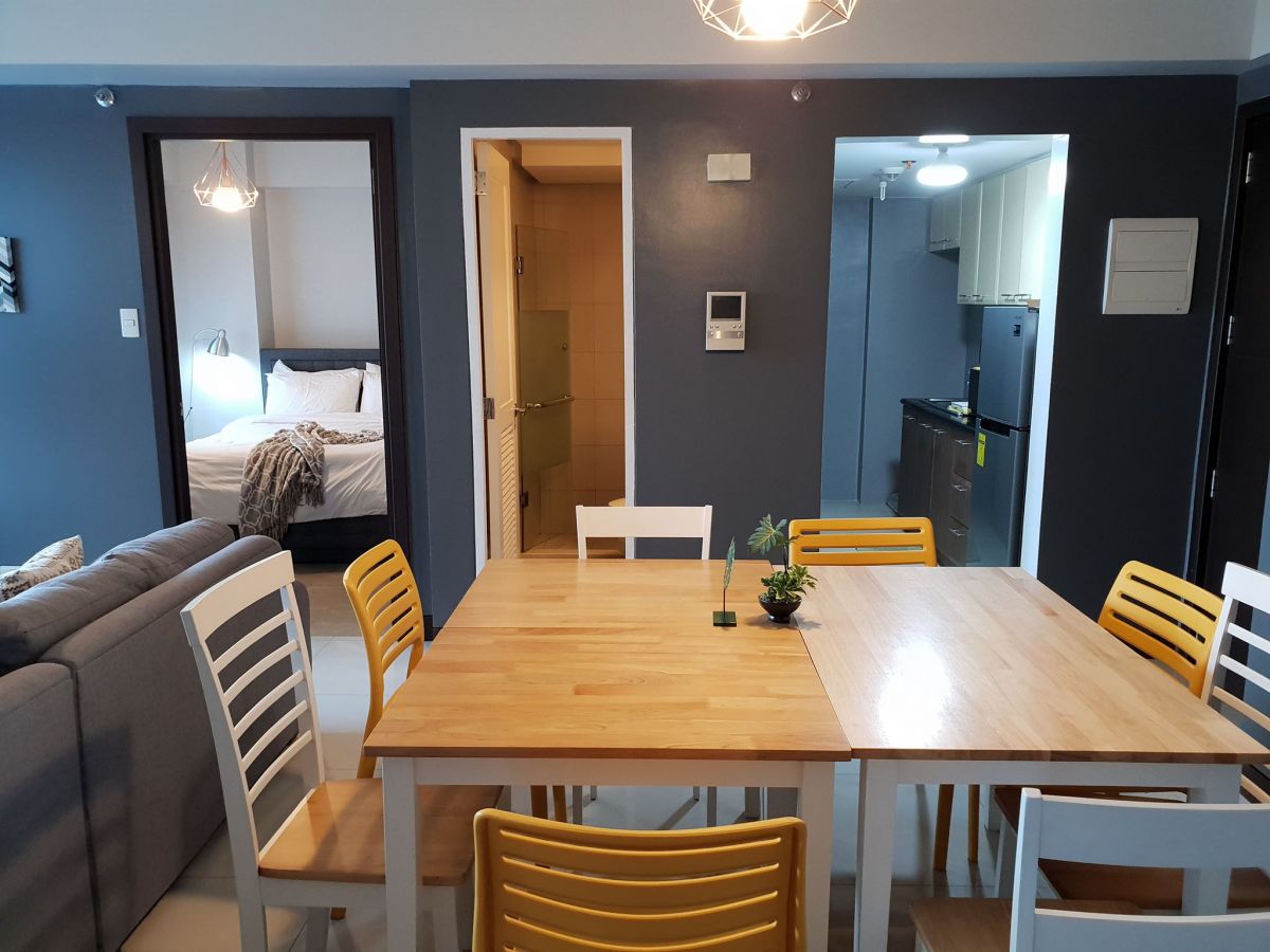 Condo for Rent in Eastwood City 1Bedroom  by Cloverphsuites with Internet WIFI05