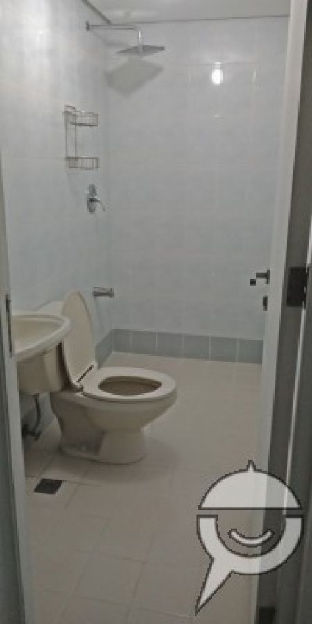 "Studio unit in Bsa Twin Towers Near ADB, back of Megamall"02