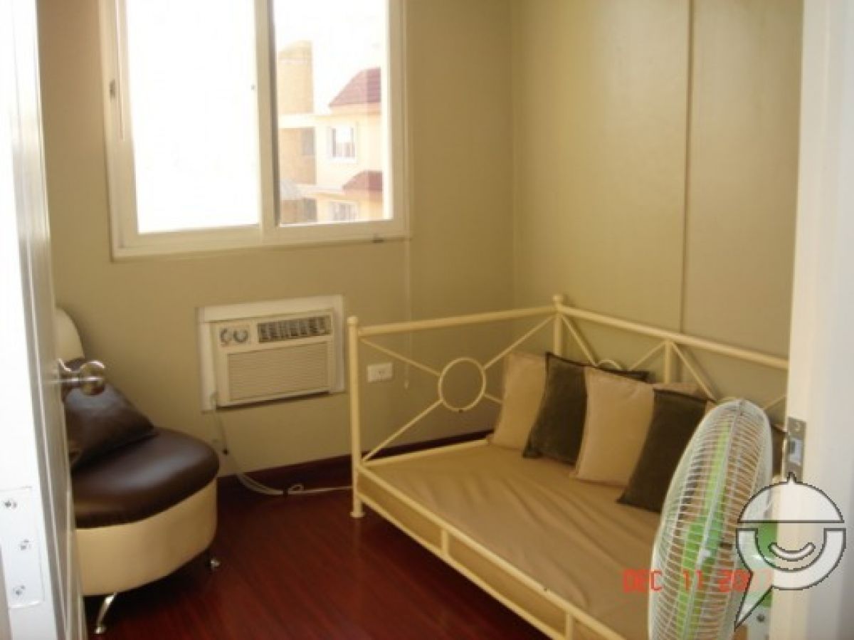 2BR furnished condo with amenities04