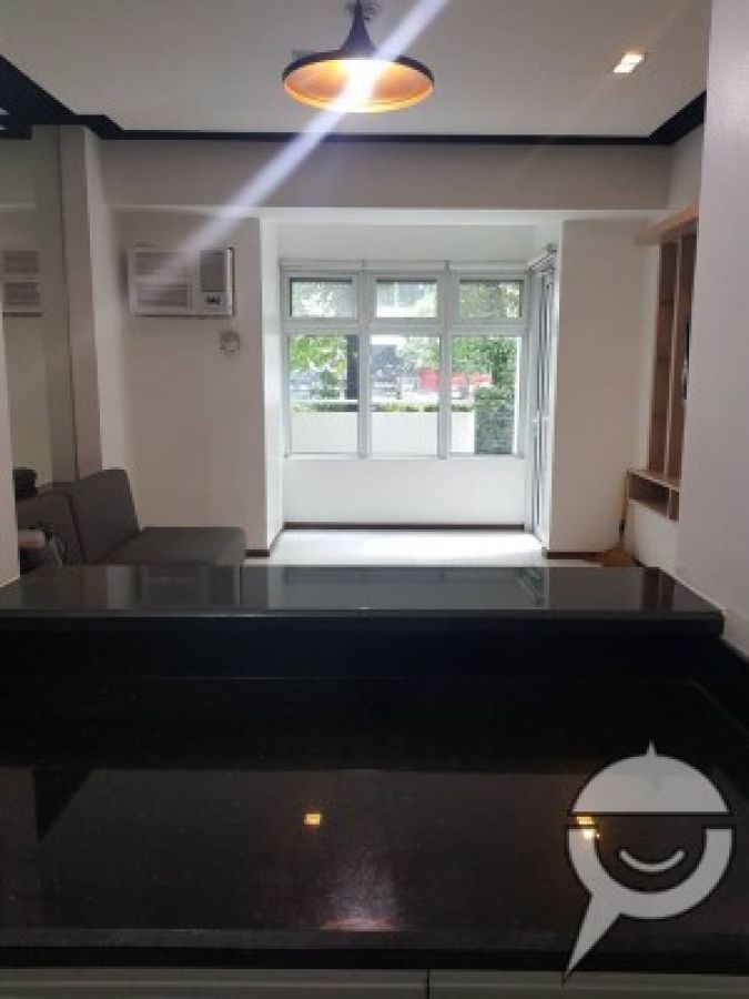 1-Bedroom Garden Unit in Two Serendra04