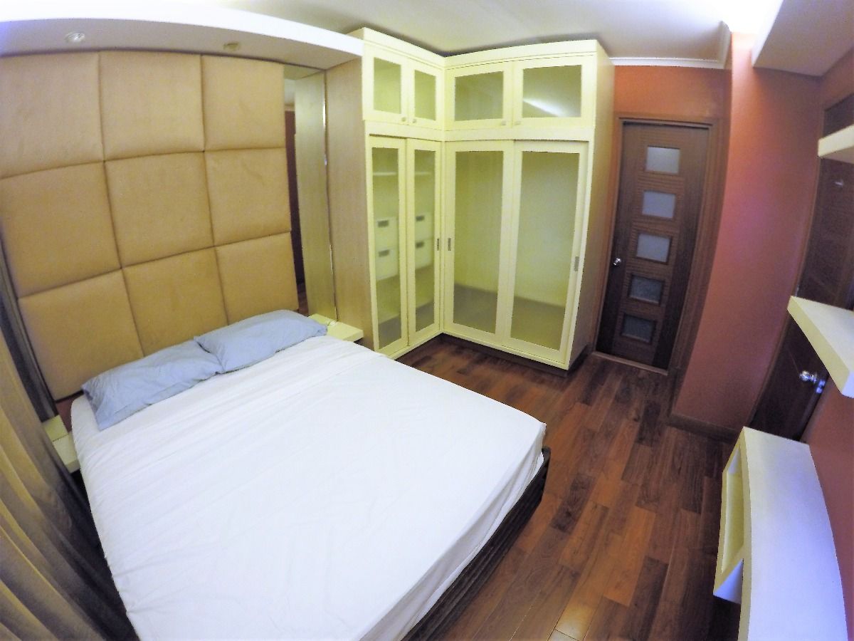 1 Bedroom Unit in South of Super Market Private Residences08