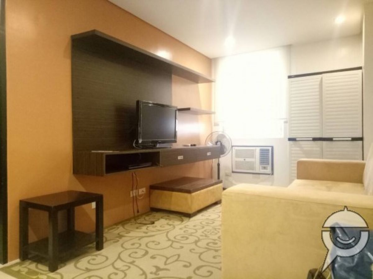 1 BR for rent F1 Hotel BGC03