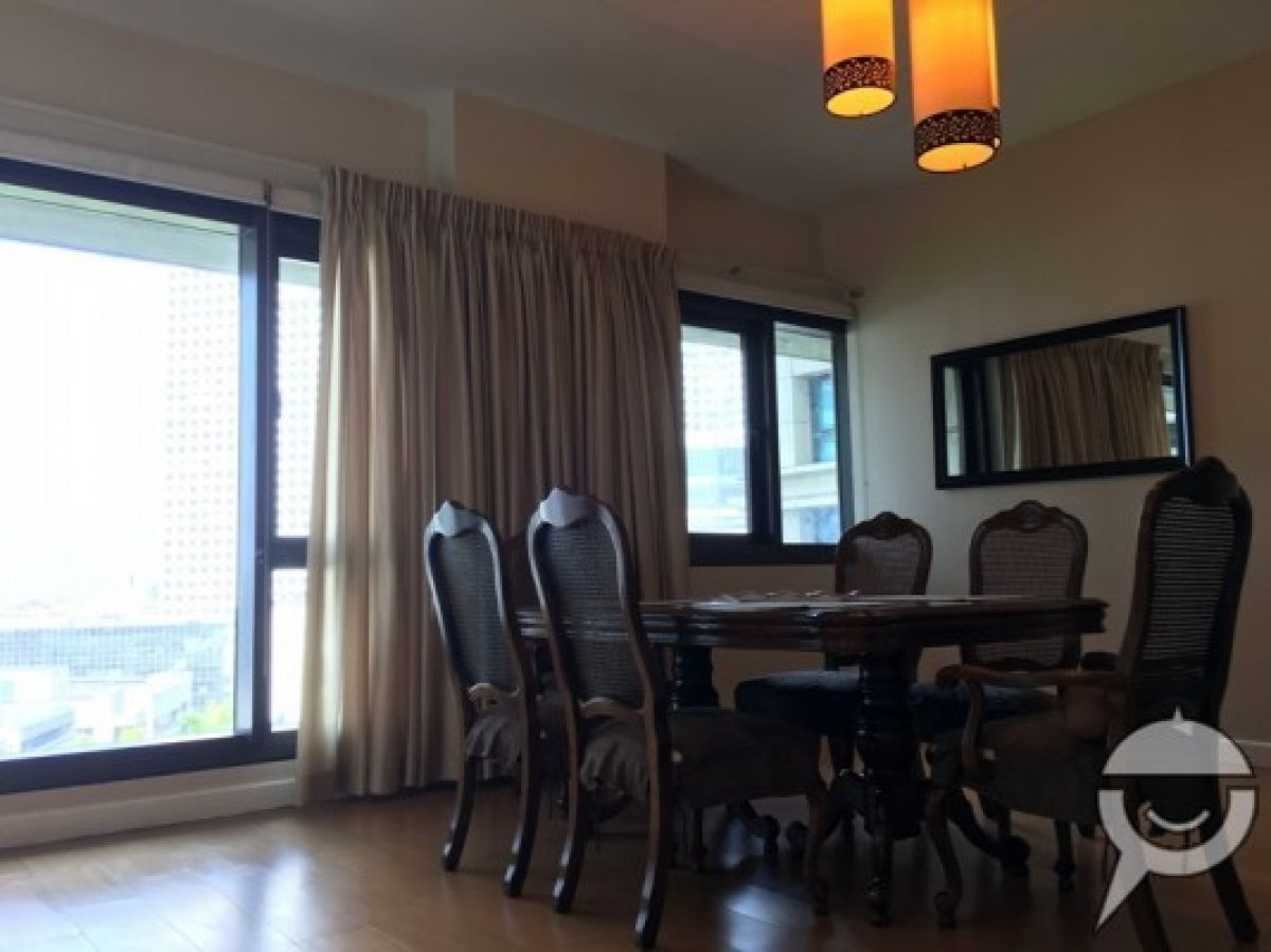 2BR Unit with Garage02