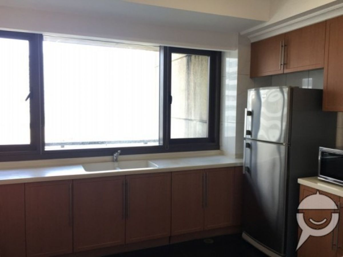 2BR Unit with Garage06