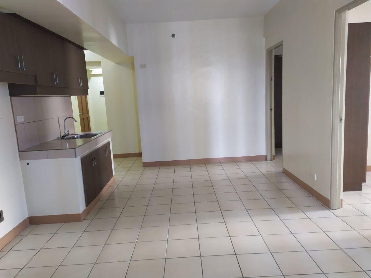 3BR Condo Unit with Nice View of City inside Ortigas center08