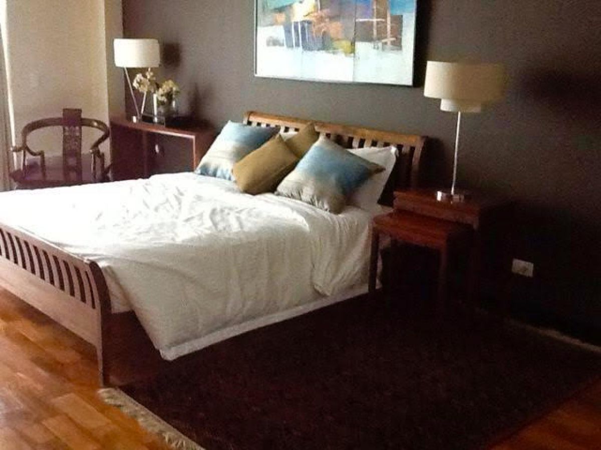 "3BR Condominium Unit for rent at One Serendra, BGC, Taguig"08
