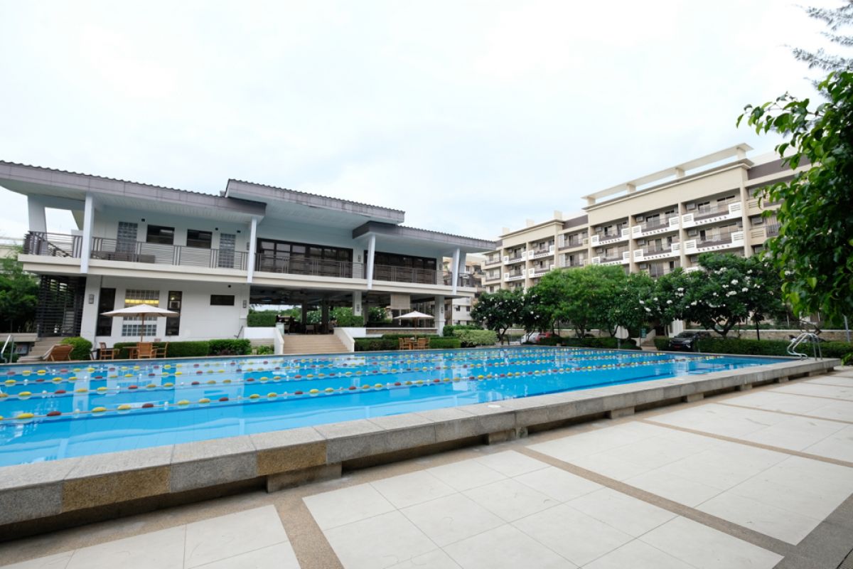 2 Bedroom Condo at Acacia Estate07