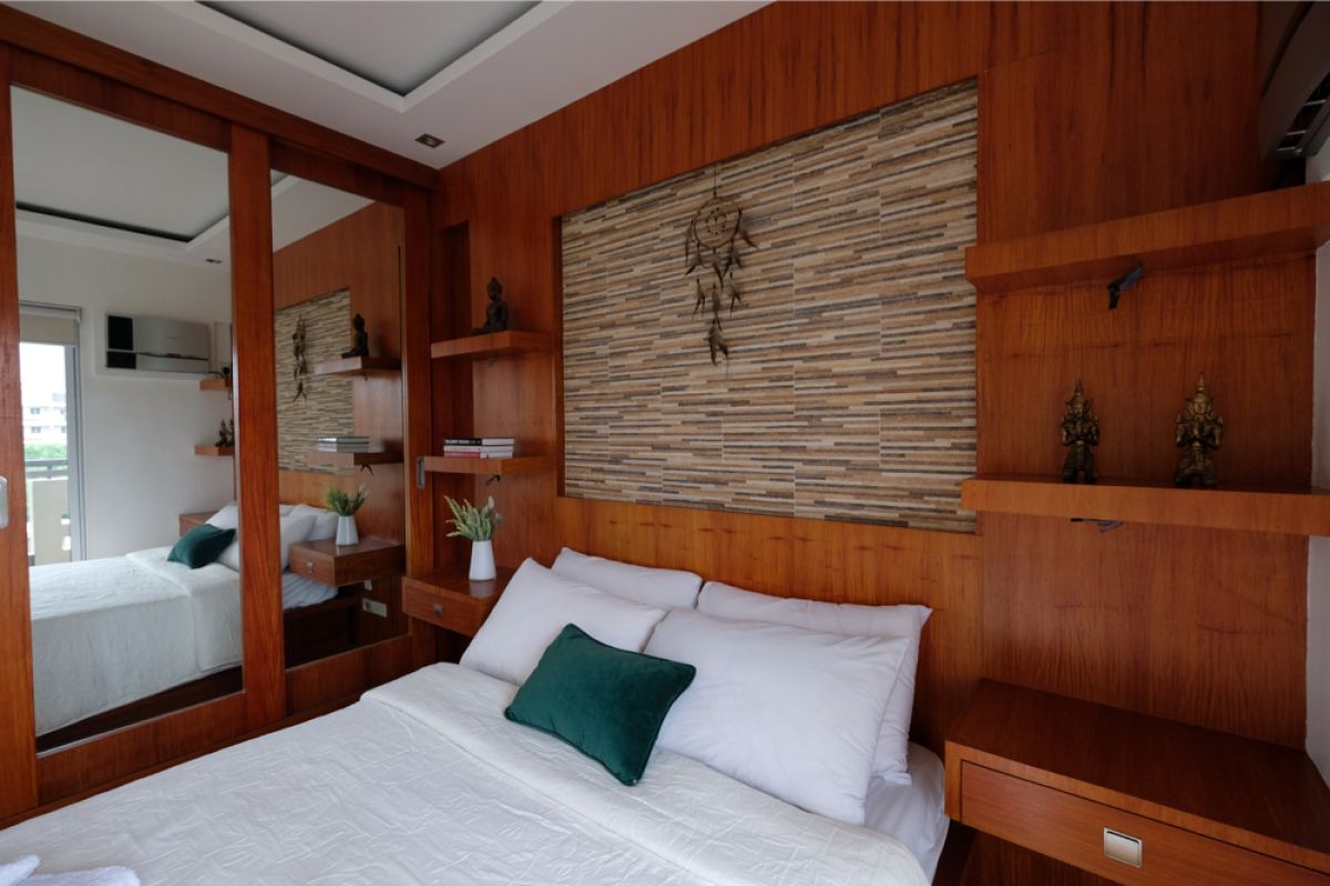 2 Bedroom Condo at Acacia Estate09