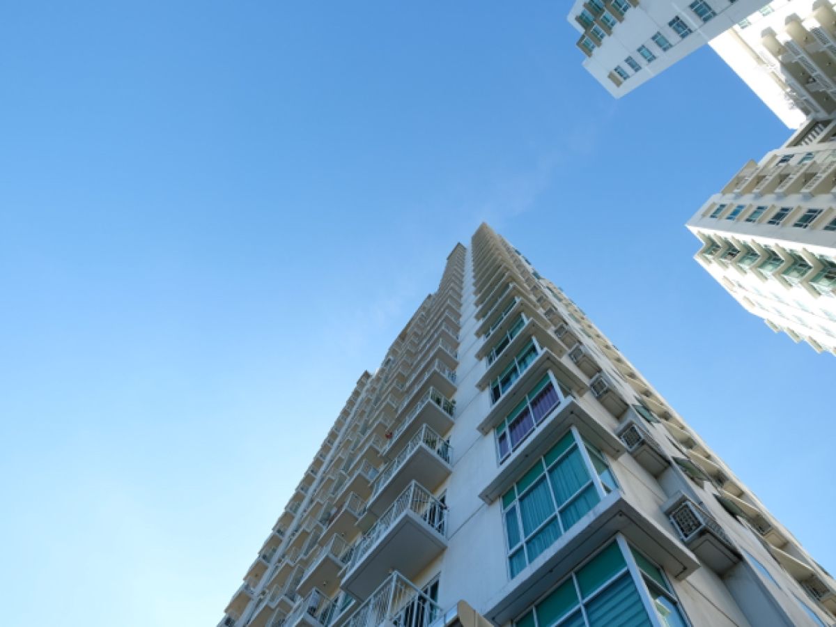 2 Bedroom Penthouse Corner Unit at La Vie Flats Alabang02