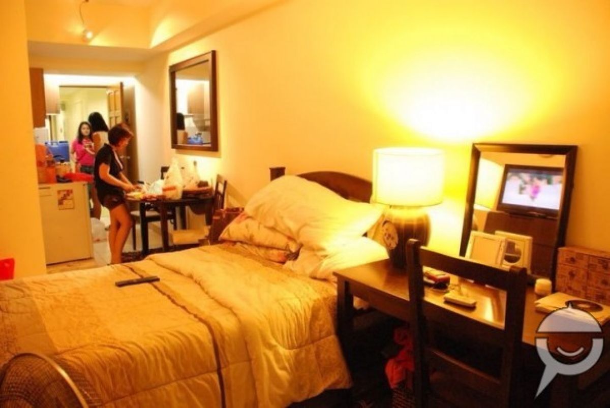 "Studio For Rent at Grand Emerald Tower OrtigasCenter, Pasig City"03