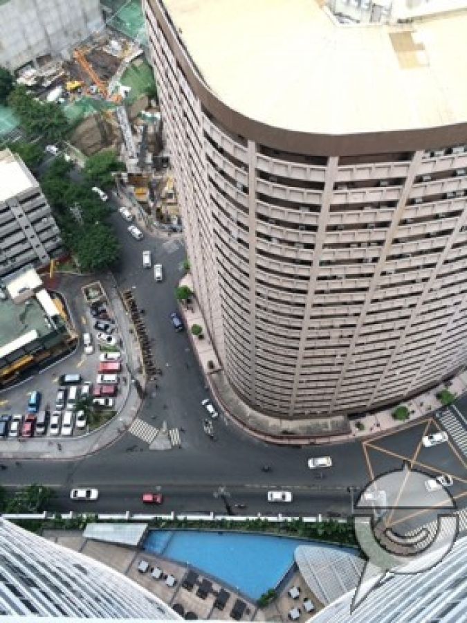 One Central Condo Makati CBD 66sqm 1br w/ maid's room&balcony 30th flr06