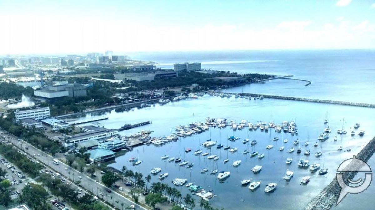 BRAND NEW FULLY FURNISHED 1BR WITH SEA VIEW OF MANILA BAY08