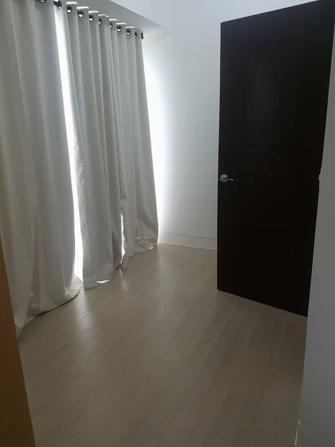 "3 Bedroom Unit For Rent At Viceroy Residences, Mckinley Hill"04