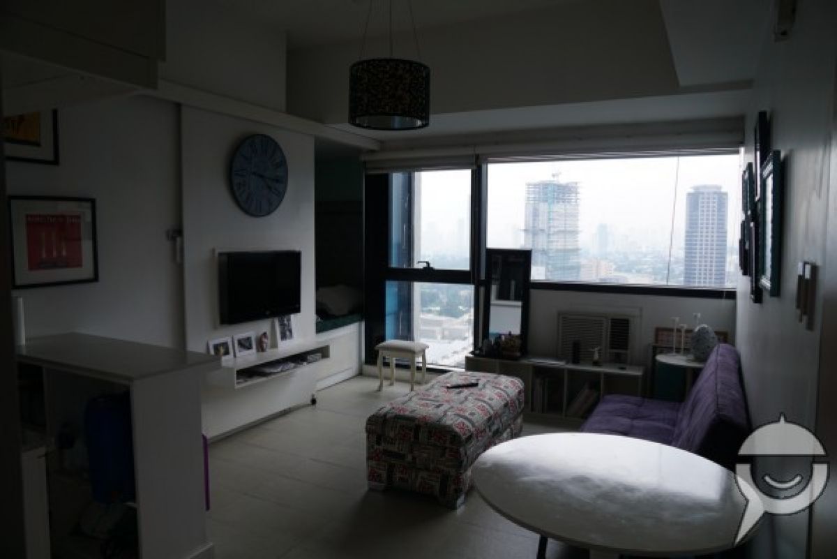 STUDIO FULLY FURNISHED AT BSA TWIN TOWERS HOTEL03