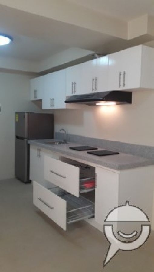 2 bedroom 2 bathroom condo unit Avida Tower 2 IT Park Apas Cebu City02