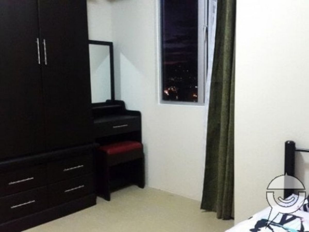 2 bedroom 2 bathroom condo unit Avida Tower 2 IT Park Apas Cebu City03