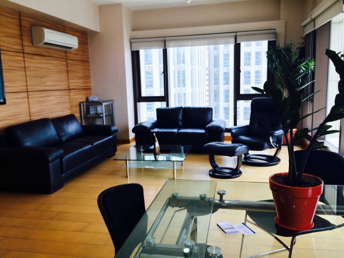 Shang Grand Tower Condo in Makati for Rent 2BR01