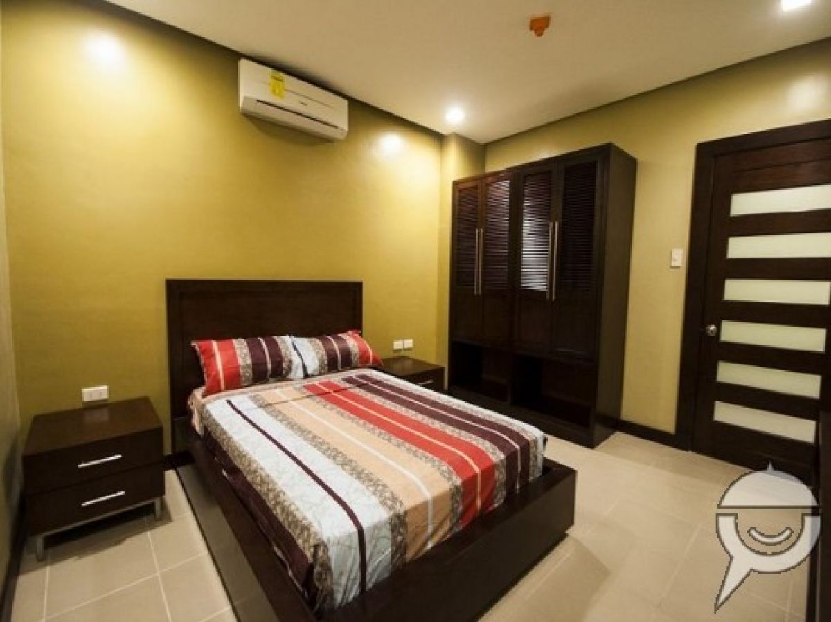 FULLYFURNISHED CONDO FOR RENT IN CEBU 3BEDROOMS03
